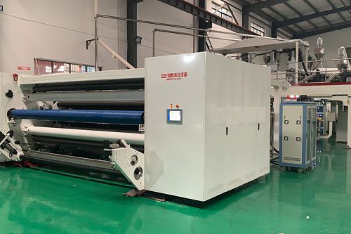 Линии экструзии пленки CPЕ в производственных помещениях заказчиков