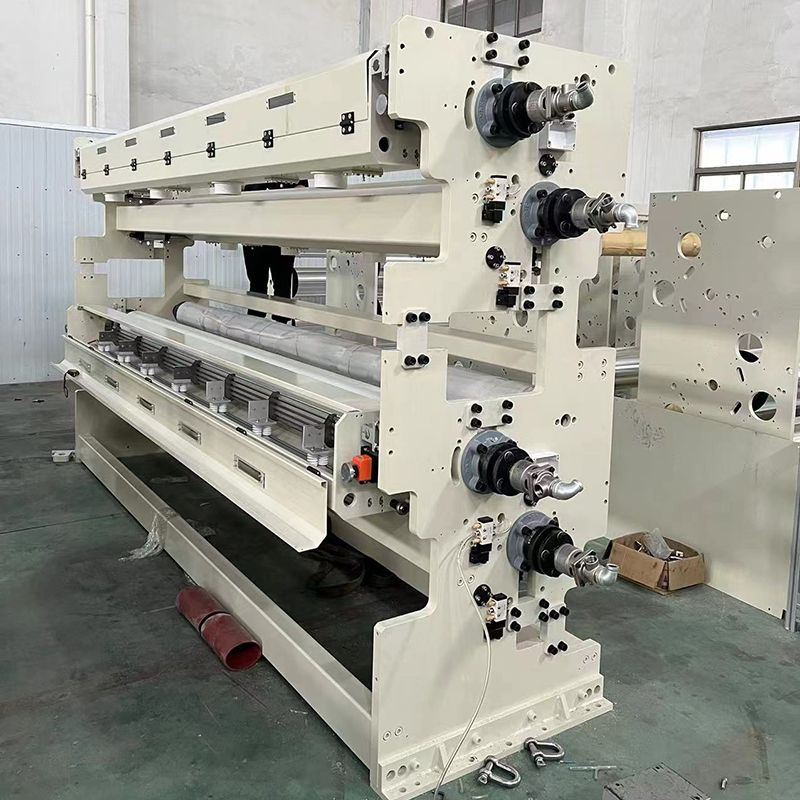 Разгрузочная станция с боковым открытием для четырехсторонней обработки